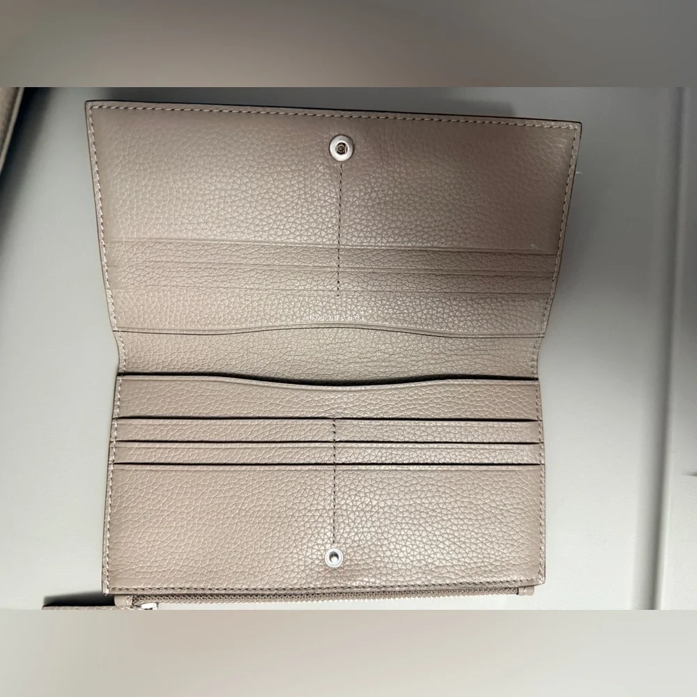 Tory Burch Britten Triple Compartment Tote bag and Slim Envelope Wallet Clutch - Picture 2 of 8